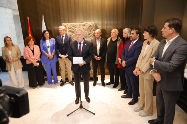  O Parlamento avanza no camiño da inclusión coa supresión de barreiras arquitectónicas no seu acceso
